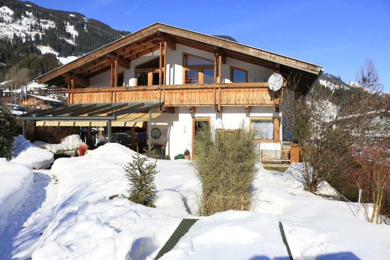 Haus Berndt Schwemberger Apartment Fuegen Exterior photo